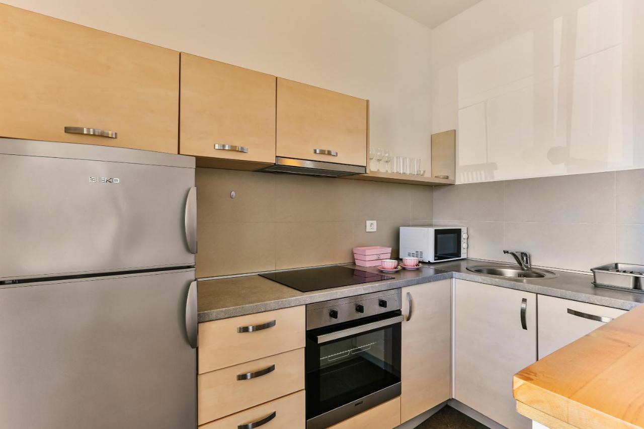 Montesun Apartments Μπούντβα Εξωτερικό φωτογραφία